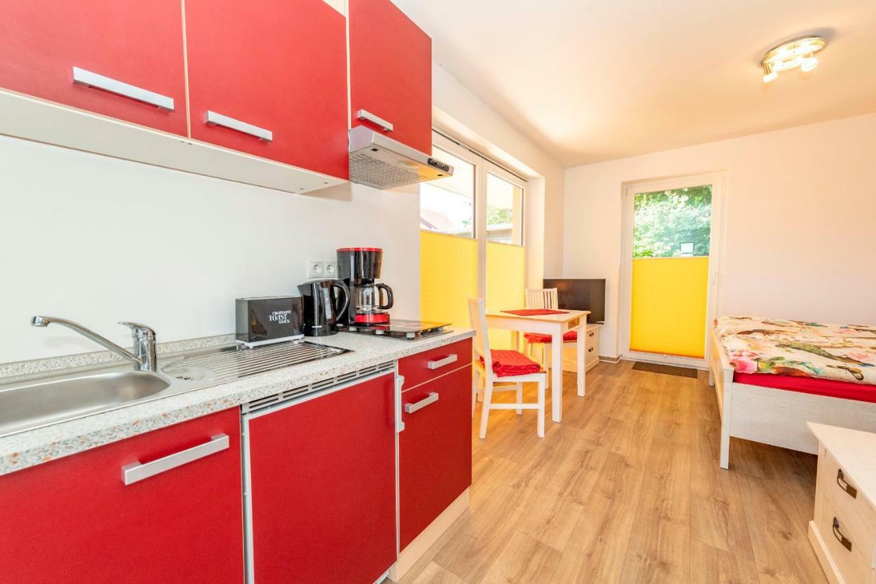 Villa Mia Nr 1 Mit Terrasse Eg 1 Raum Wohnung Goehren  Extérieur photo